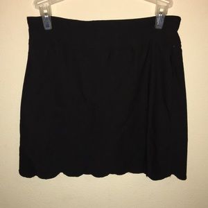 Versona Scalloped Skirt